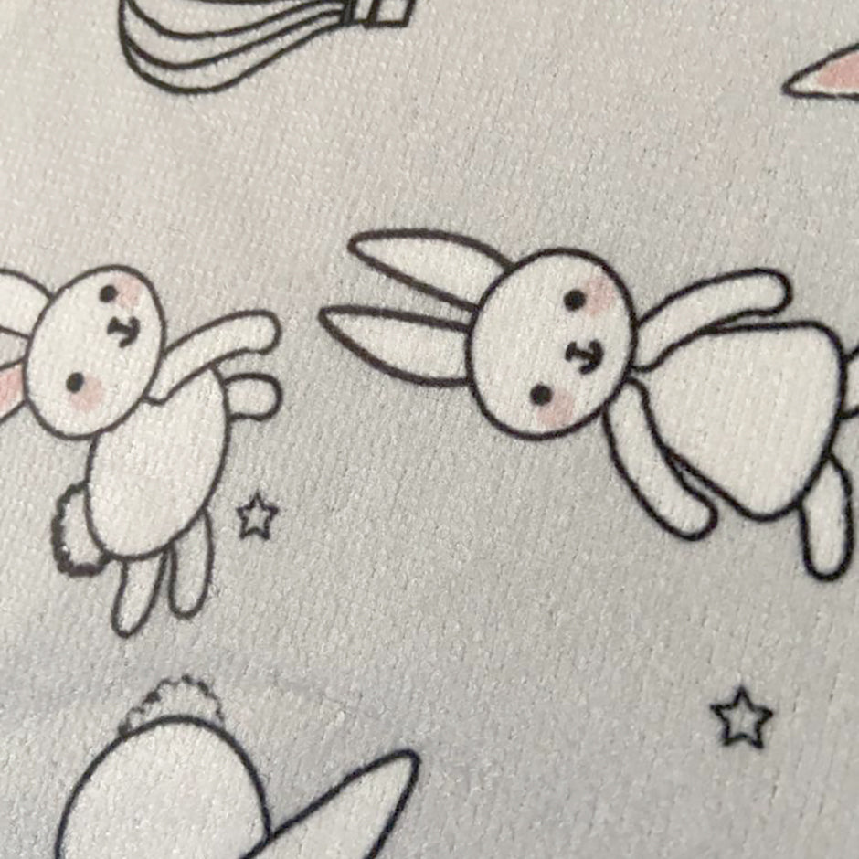 Babero microtoalla conejogris